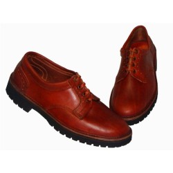 mocassins. sapatos de couro natural. com cordões. feito à mão. projeto vintage. Compro. exclusividade